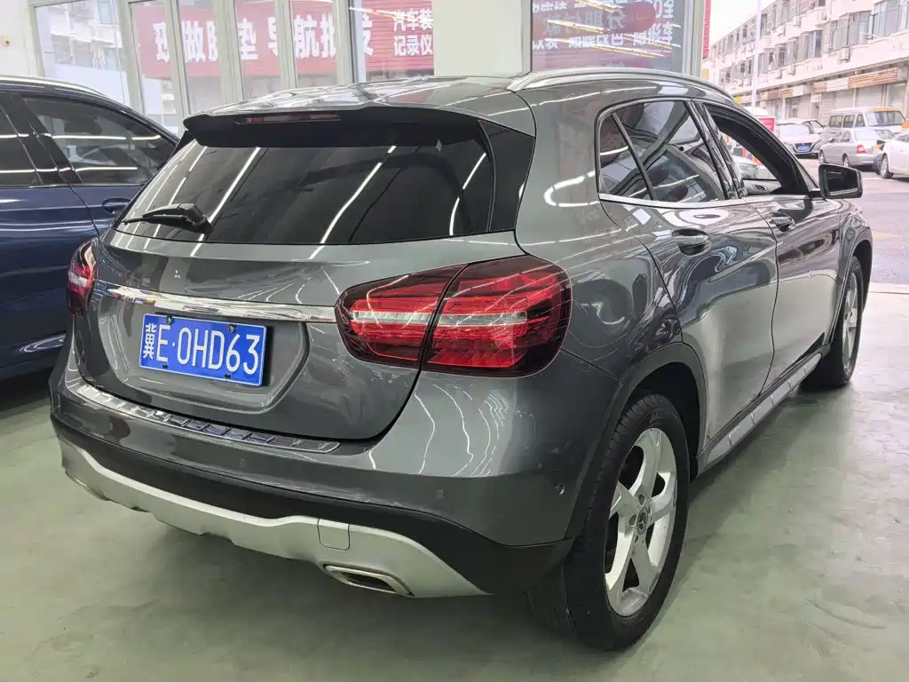 Mercedes-Benz GLA — фото 23