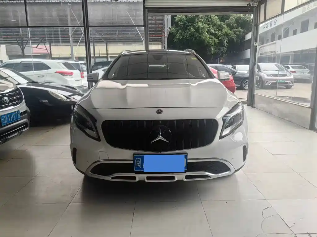 Mercedes-Benz GLA — фото 2