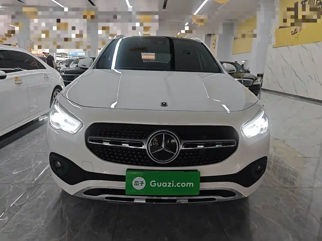 Mercedes-Benz GLA — фото 3