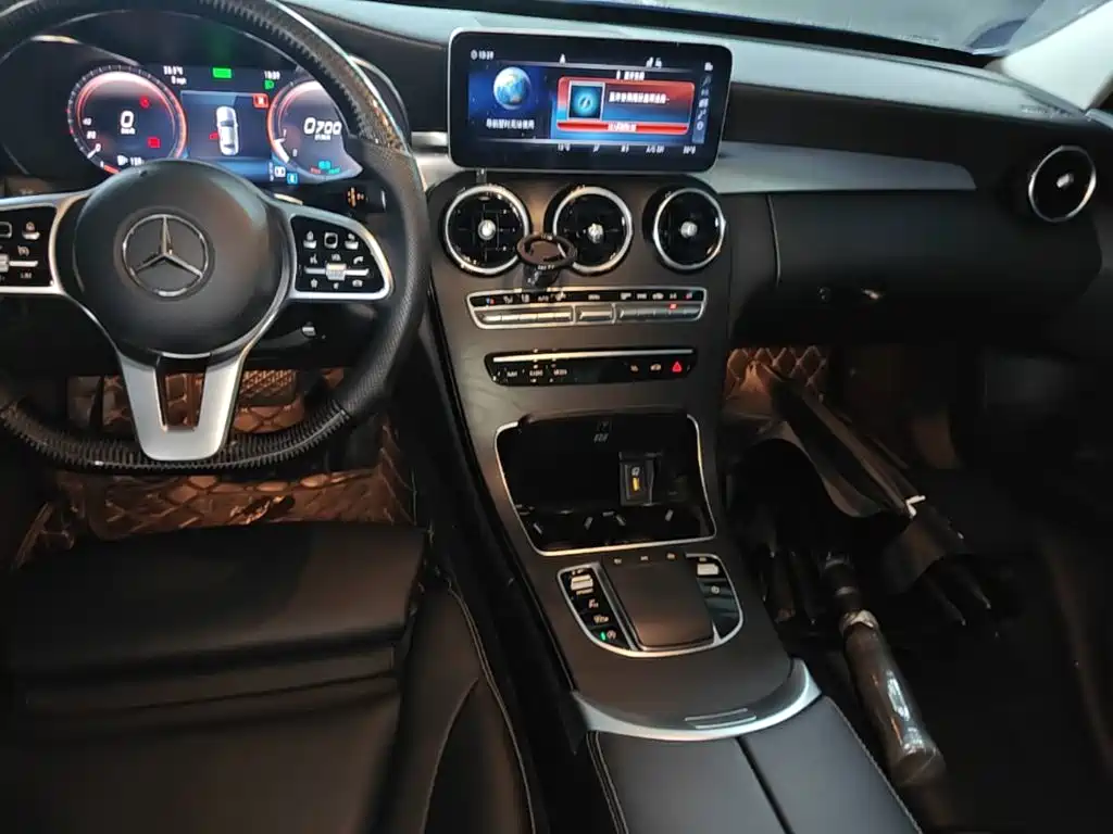 Mercedes-Benz C-Class — фото 13