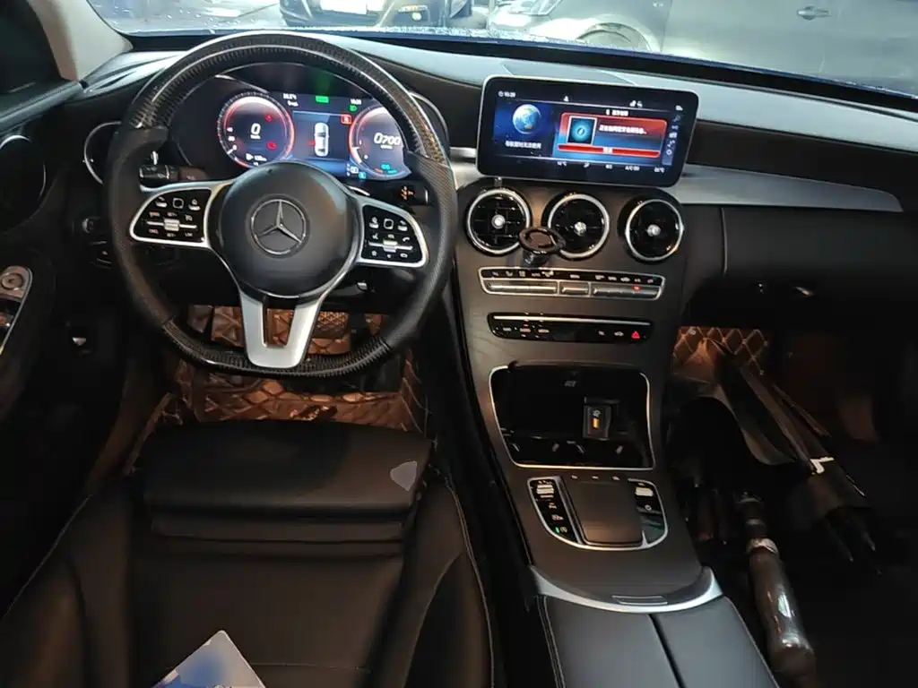 Mercedes-Benz C-Class — фото 10