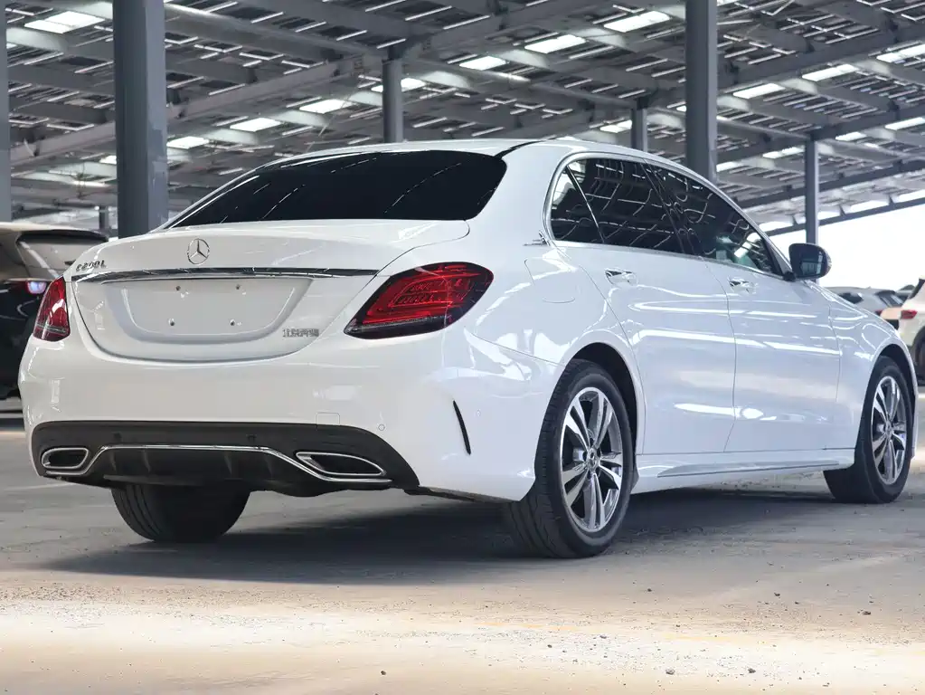 Mercedes-Benz C-Class — фото 4