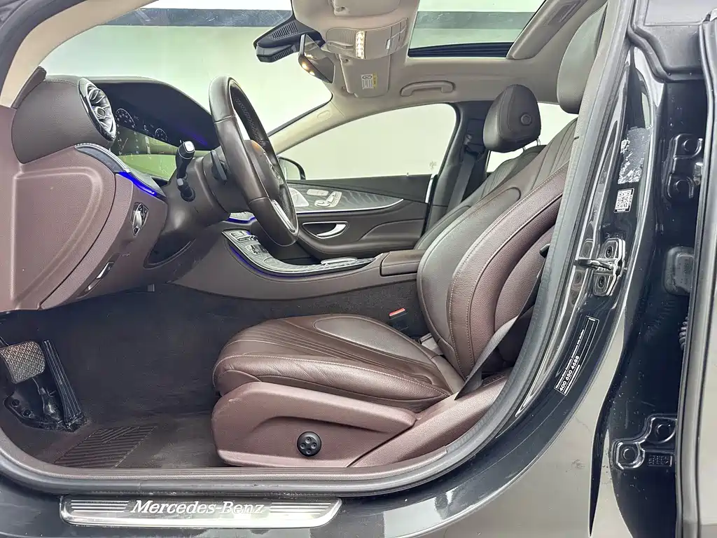 Mercedes-Benz CLS — фото 3