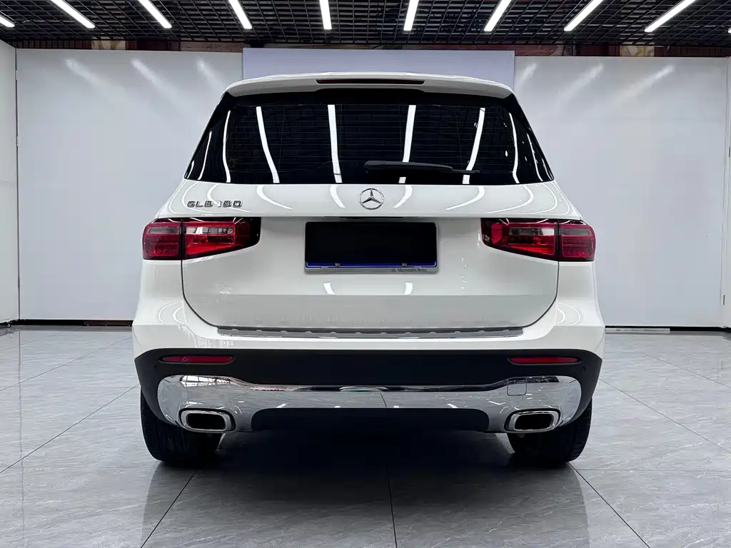 Mercedes-Benz GLB — фото 5