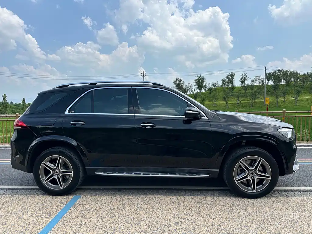 Mercedes-Benz GLE (Import) — фото 4