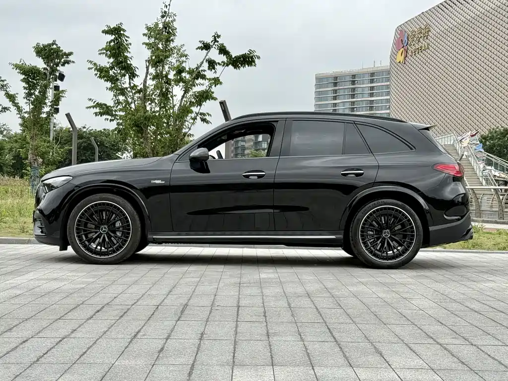 Mercedes-Benz GLC AMG — фото 3