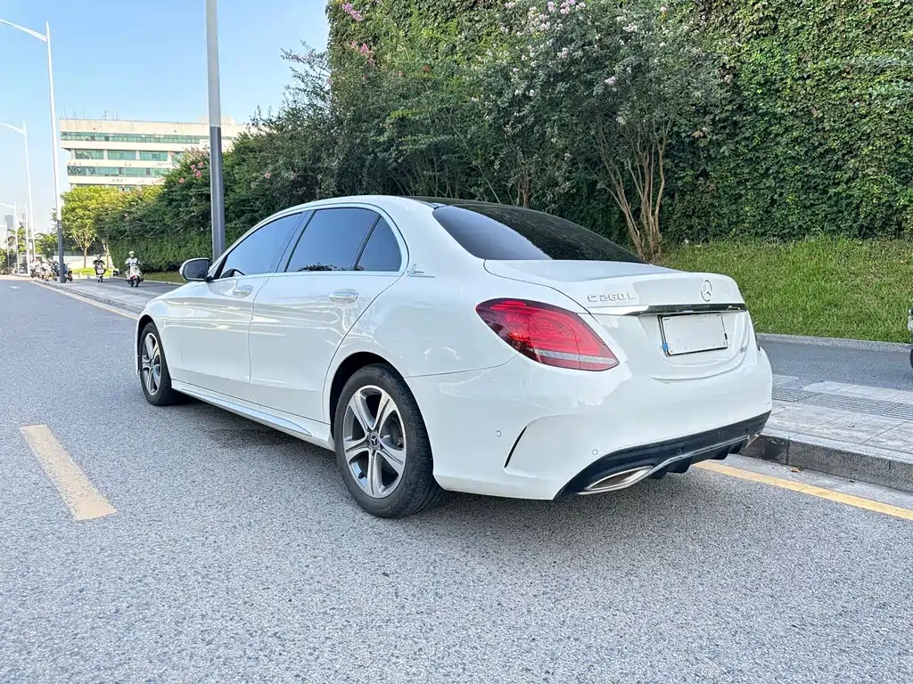 Mercedes-Benz C-Class — фото 4