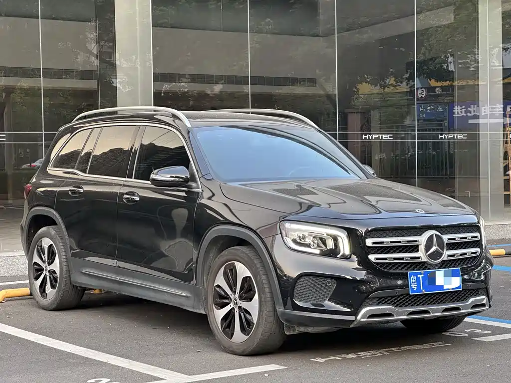 Mercedes-Benz GLB — фото 3