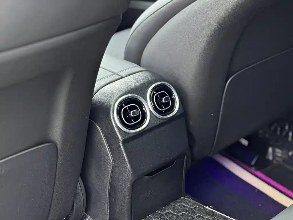 Mercedes-Benz C-Class New Energy — фото 9