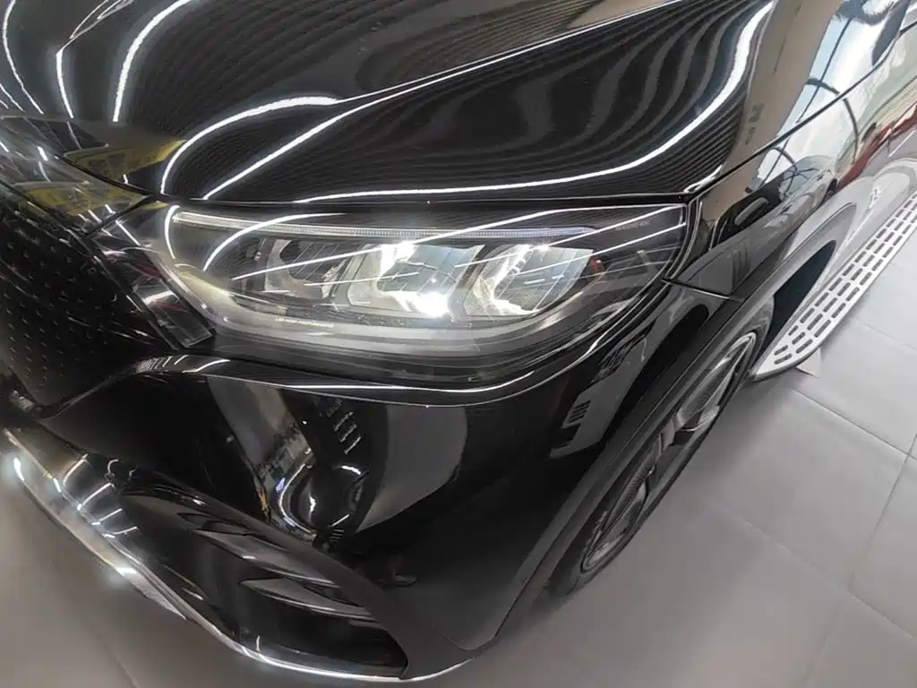 Mercedes-Benz EQE SUV — фото 24