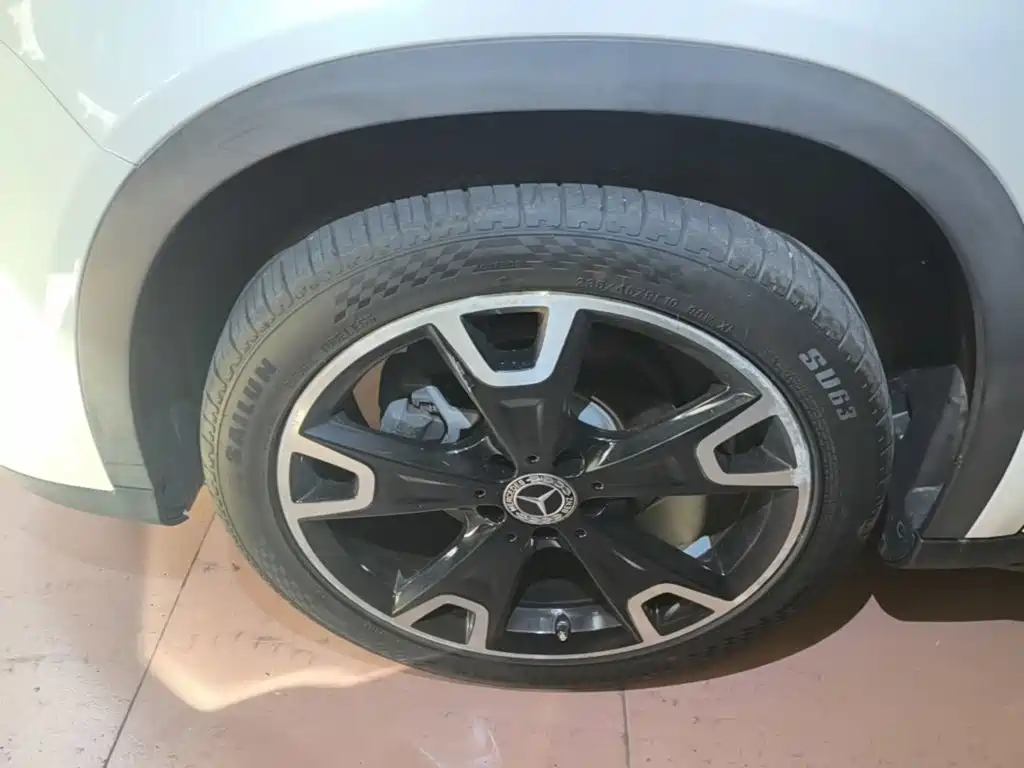 Mercedes-Benz GLA — фото 23