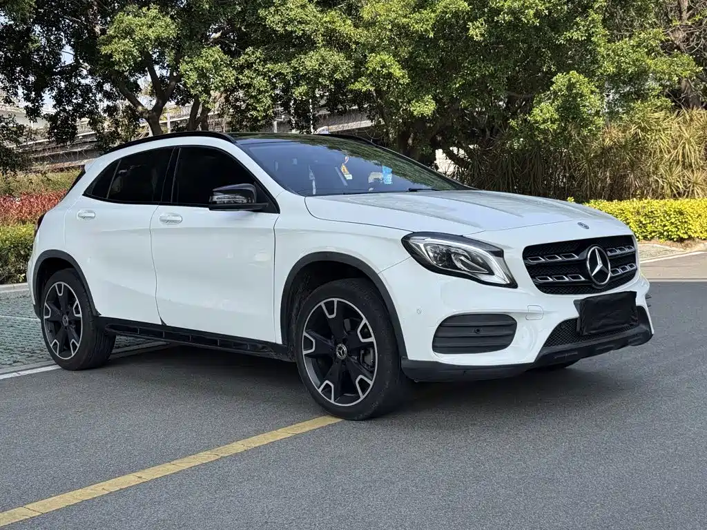 Mercedes-Benz GLA — фото 4