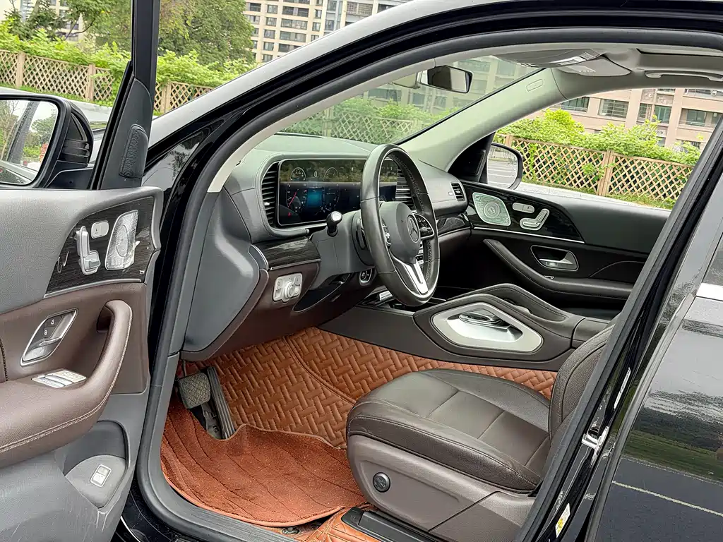 Mercedes-Benz GLE (Import) — фото 6