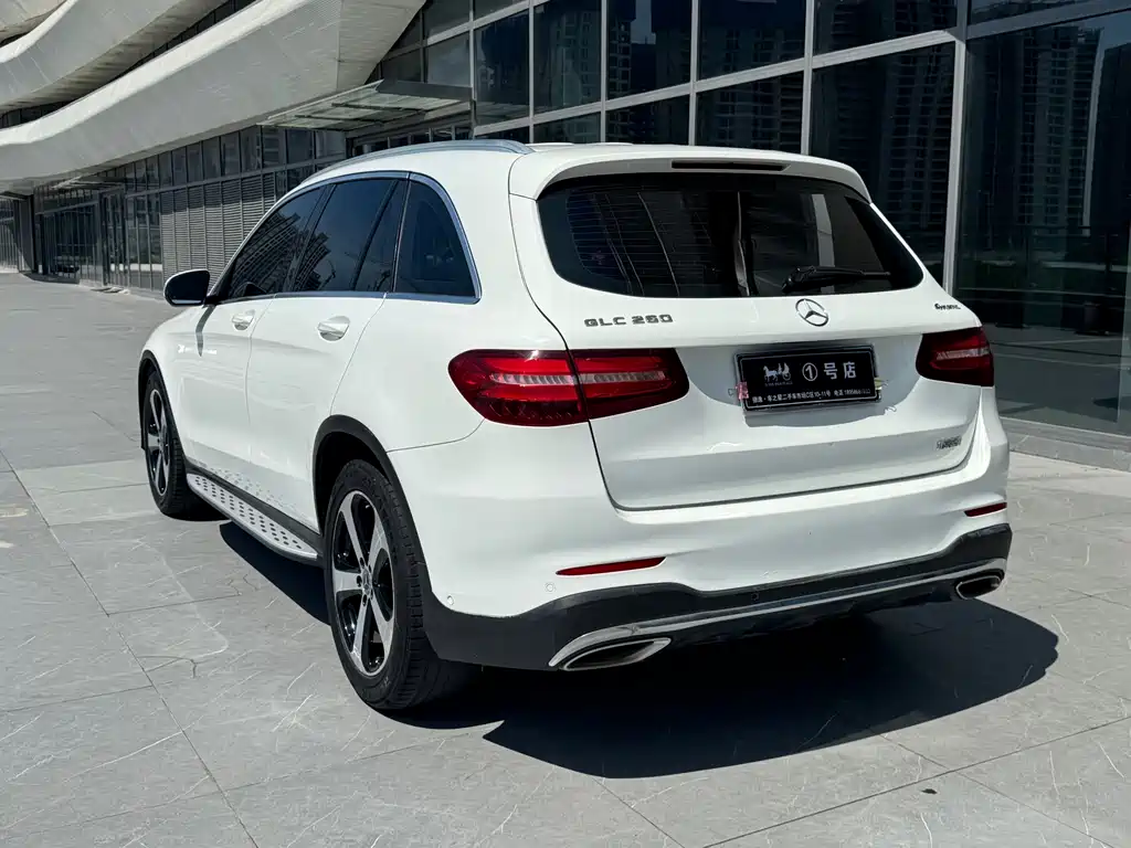 Mercedes-Benz GLC — фото 6