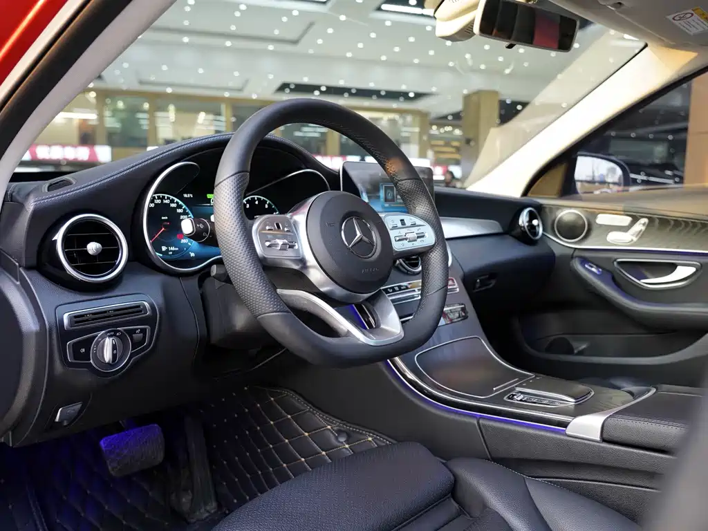 Mercedes-Benz C-Class — фото 13