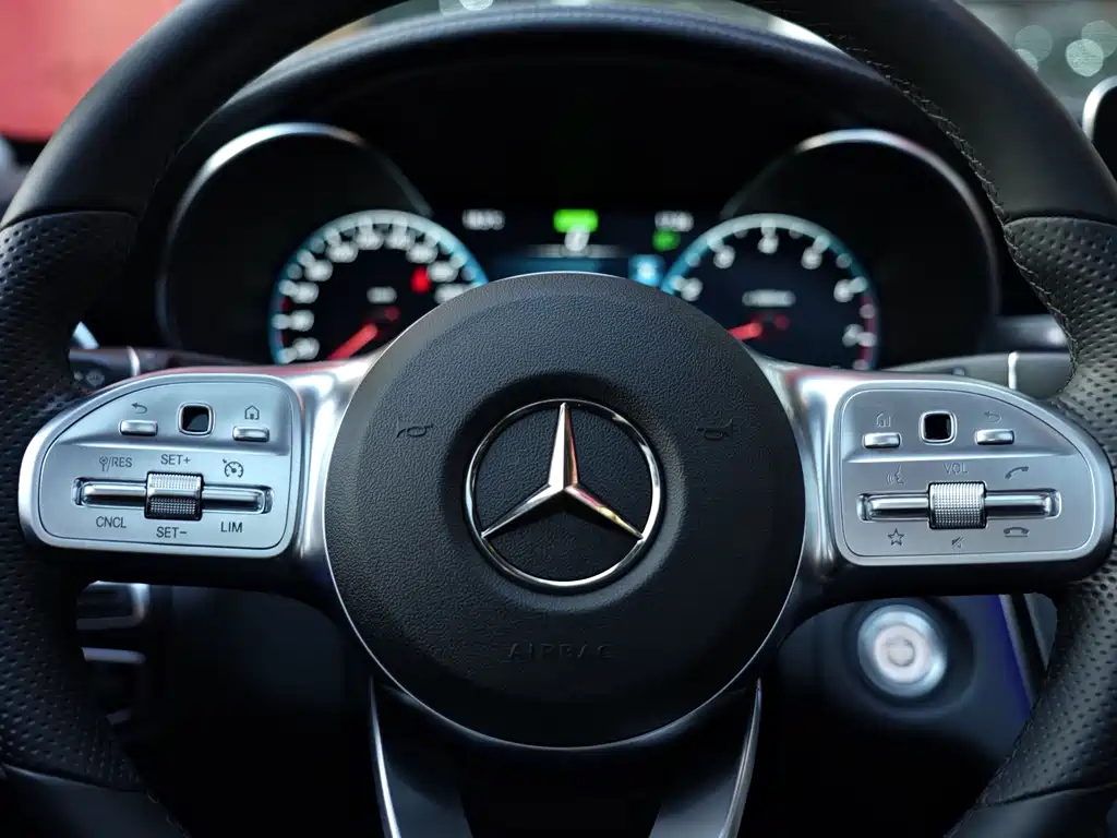 Mercedes-Benz C-Class — фото 15
