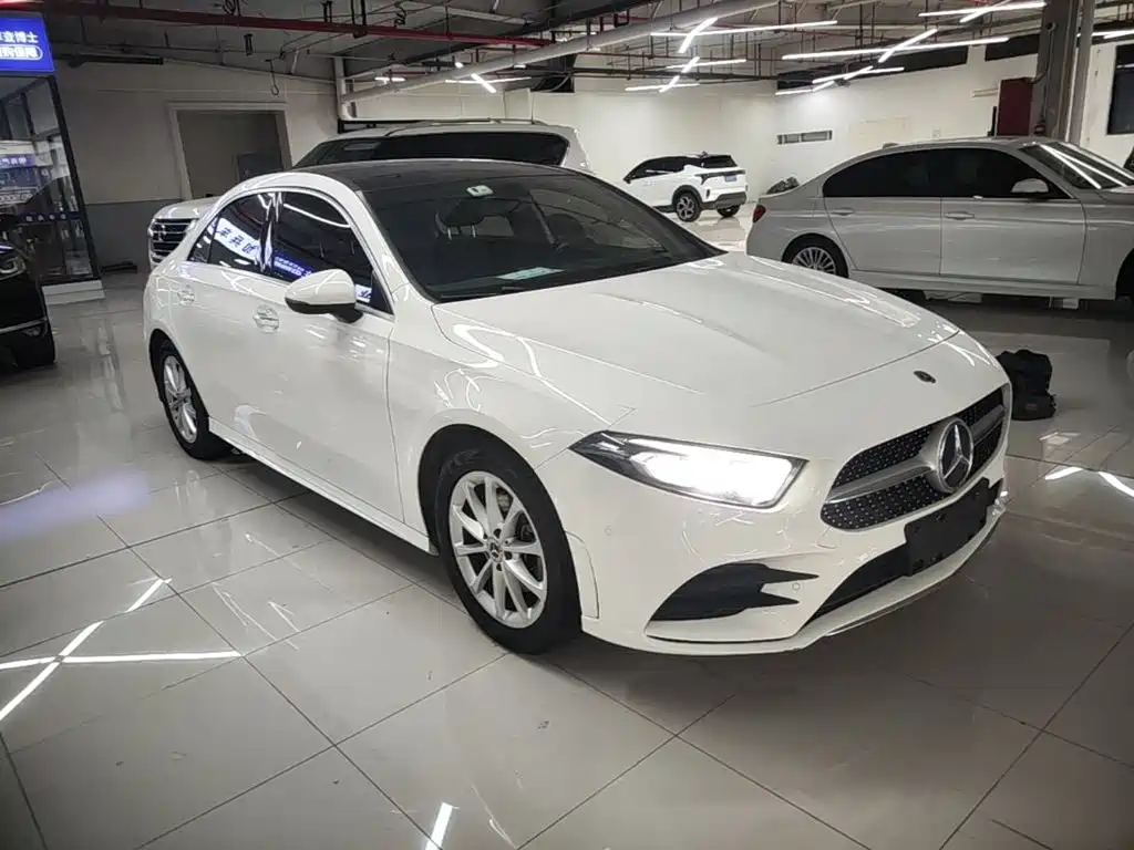 Mercedes-Benz A-Class — фото 4
