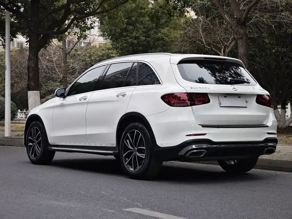 Mercedes-Benz GLC — фото 18