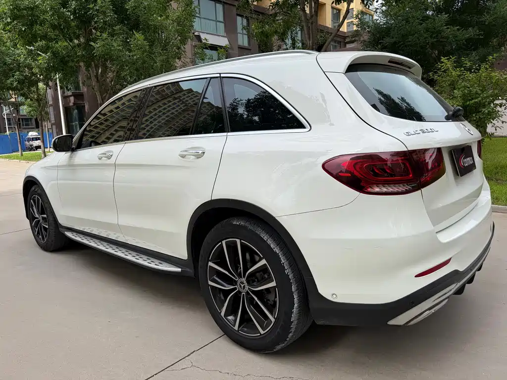 Mercedes-Benz GLC — фото 9