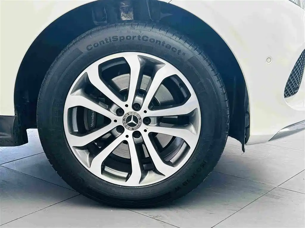 Mercedes-Benz GLE (Import) — фото 10
