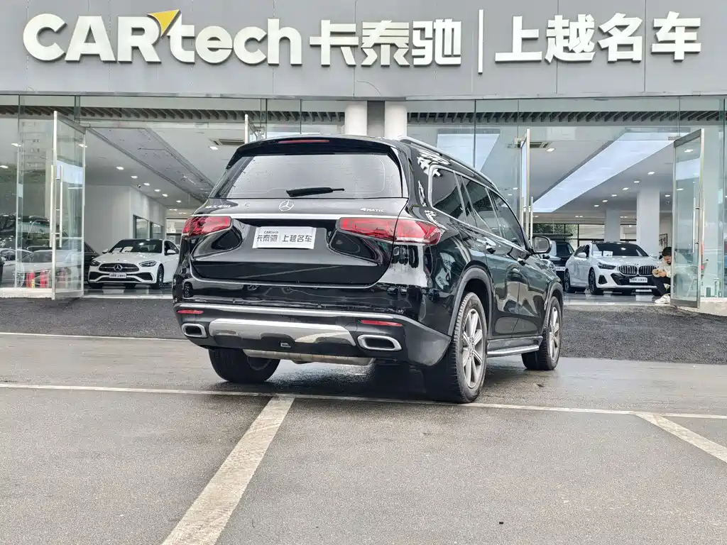 Mercedes-Benz GLS — фото 3