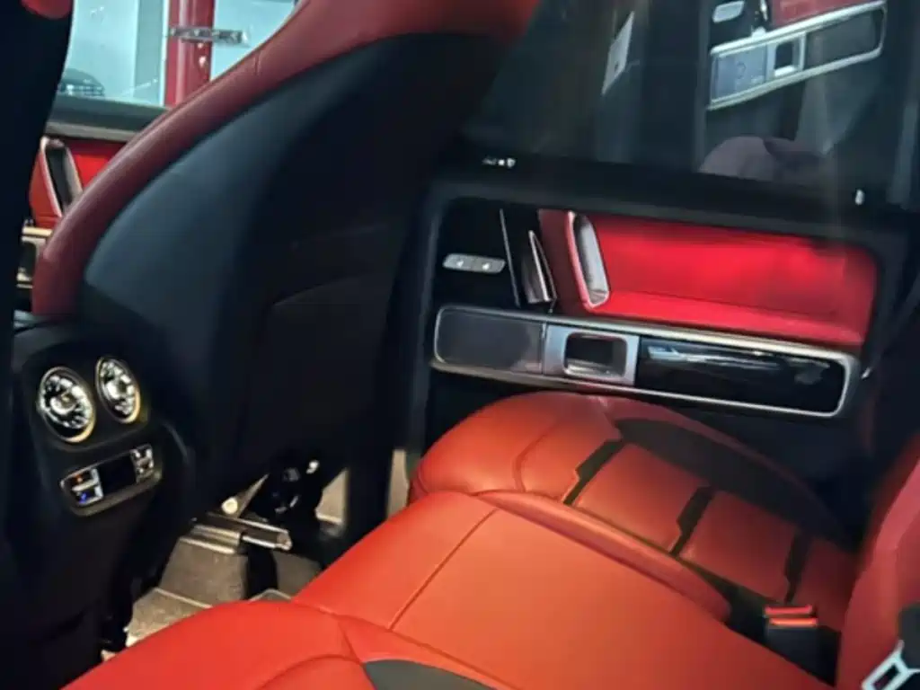 Mercedes-Benz G-Class AMG — фото 11