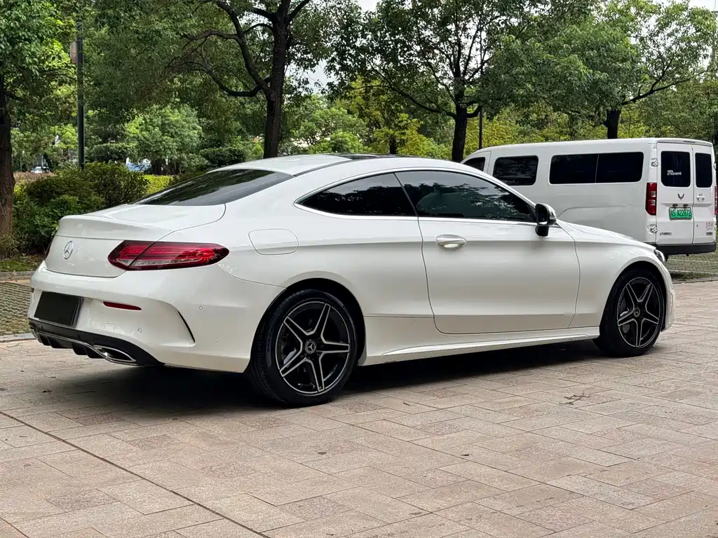 Mercedes-Benz C-Class (Import) — фото 7