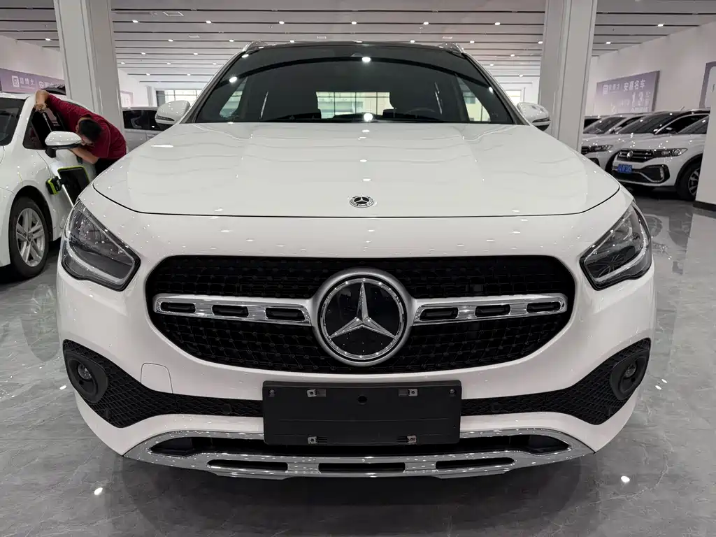 Mercedes-Benz GLA — фото 2