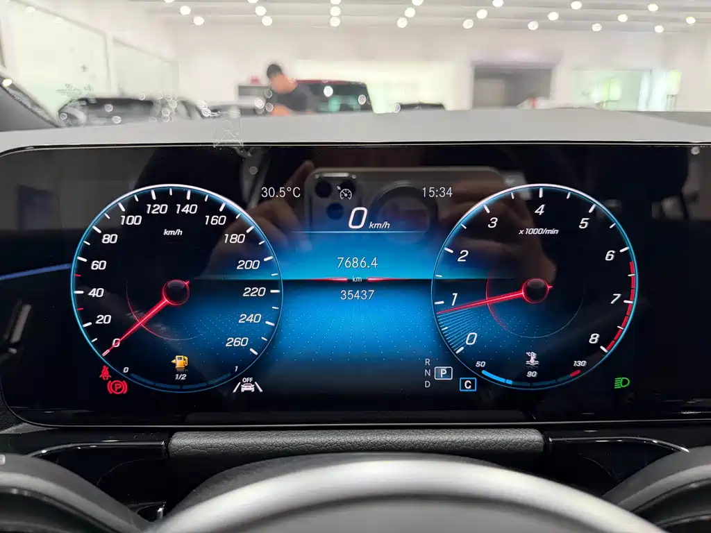 Mercedes-Benz GLA — фото 14