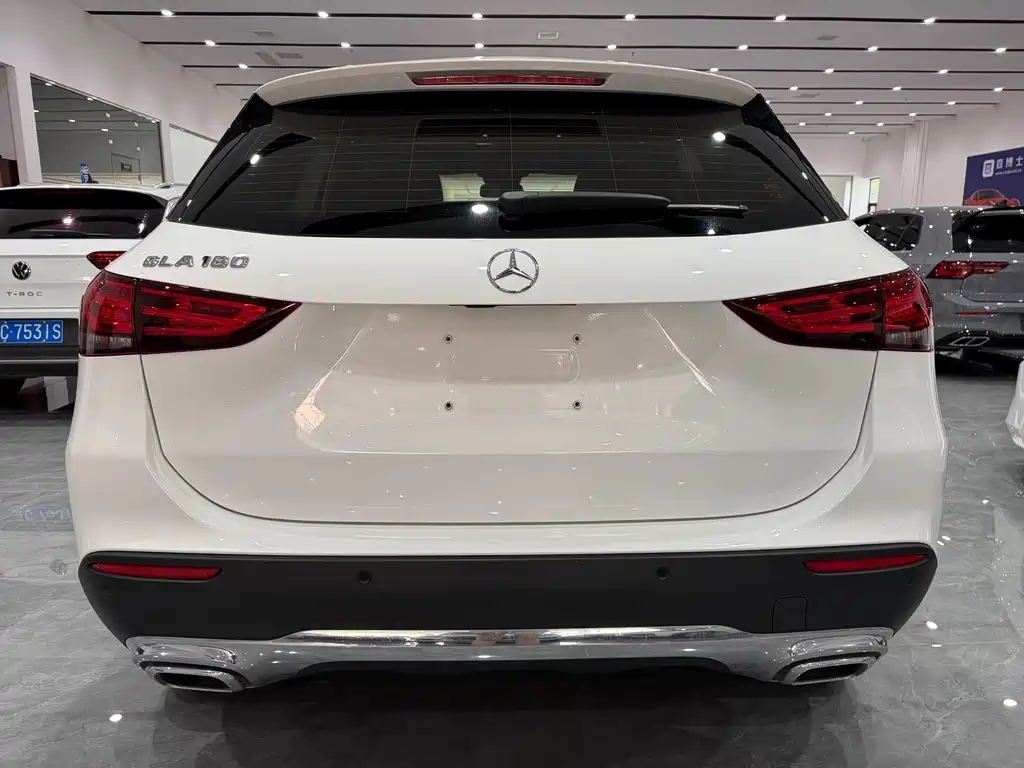 Mercedes-Benz GLA — фото 5