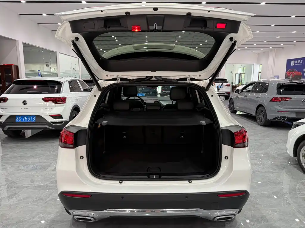 Mercedes-Benz GLA — фото 10