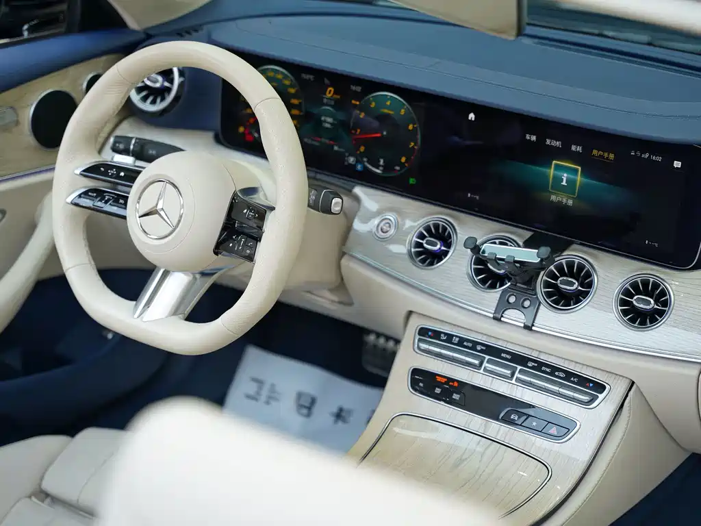 Mercedes-Benz E-Class (Import) — фото 17