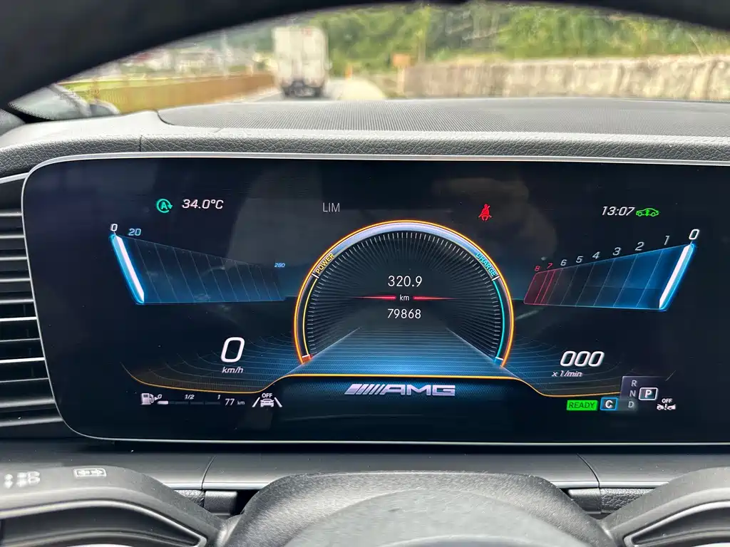 Mercedes-Benz GLE AMG — фото 5