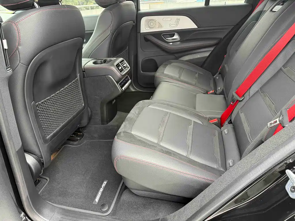 Mercedes-Benz GLE AMG — фото 11