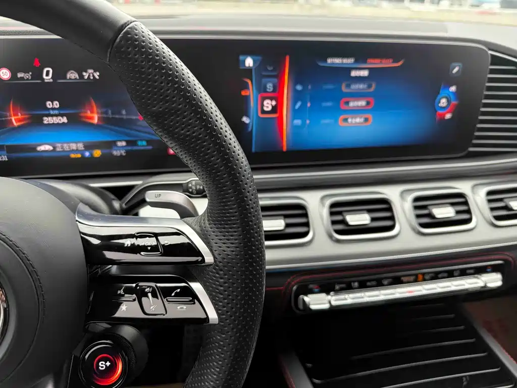 Mercedes-Benz GLE AMG — фото 14