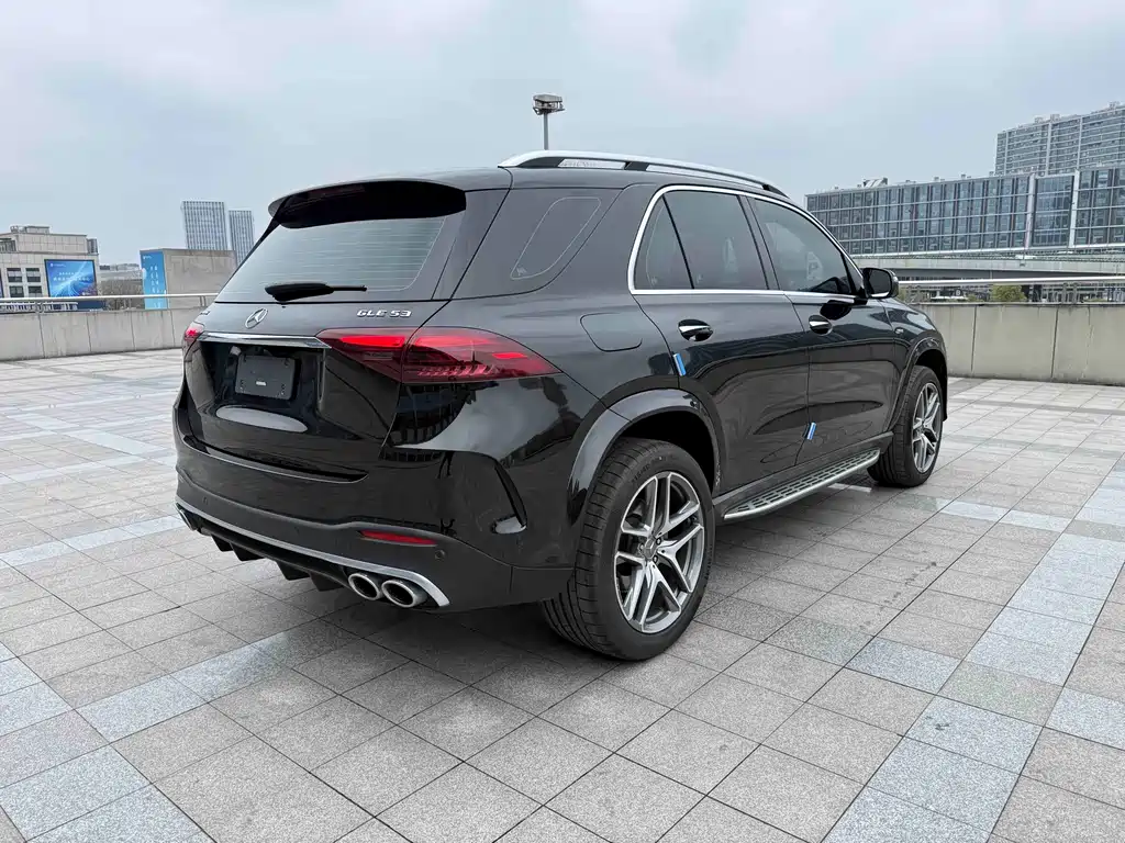 Mercedes-Benz GLE AMG — фото 18