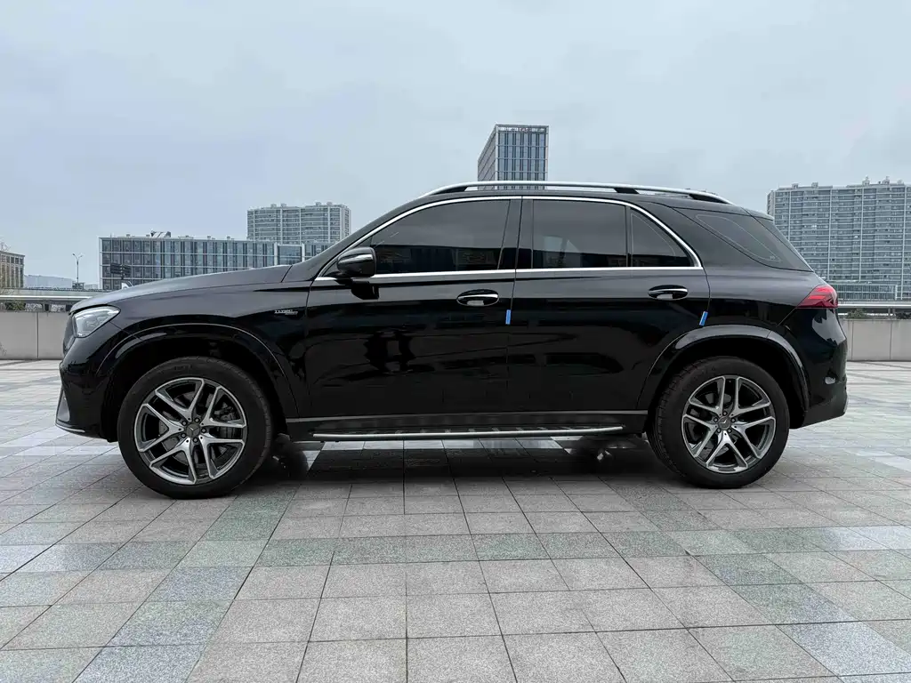 Mercedes-Benz GLE AMG — фото 4