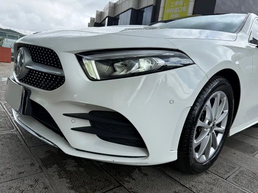 Mercedes-Benz A-Class — фото 13