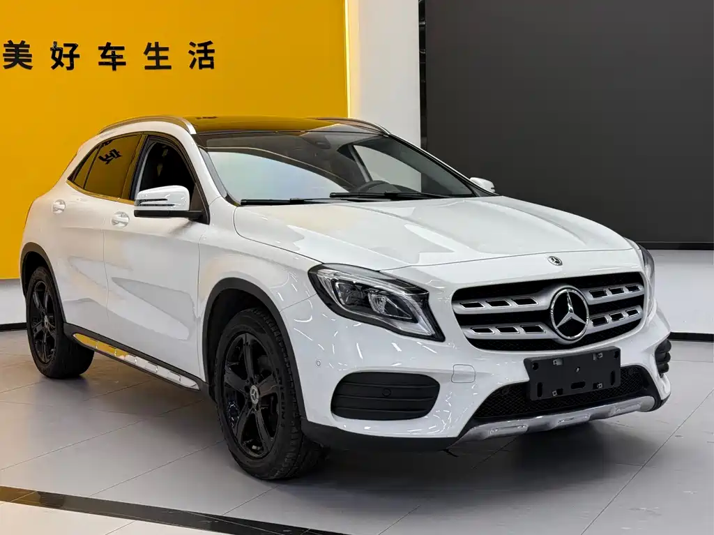 Mercedes-Benz GLA — фото 3