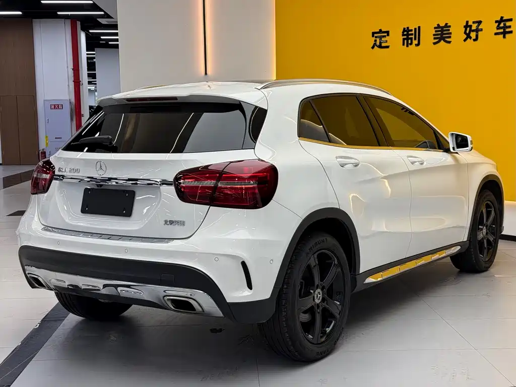 Mercedes-Benz GLA — фото 5