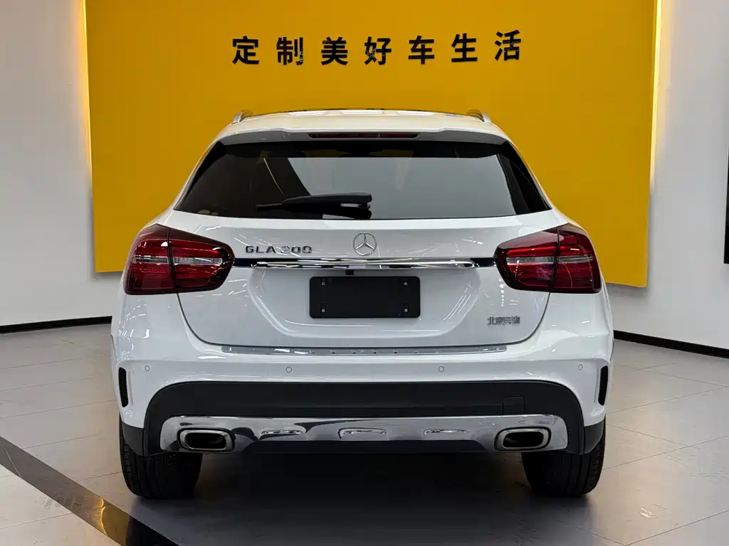 Mercedes-Benz GLA — фото 6
