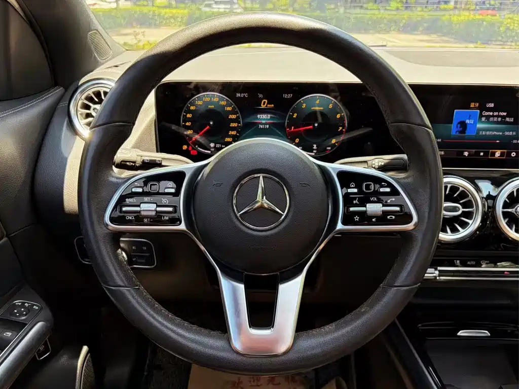 Mercedes-Benz GLA — фото 14