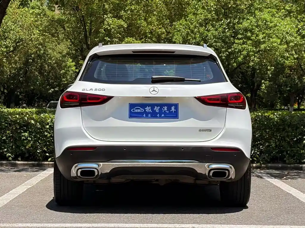 Mercedes-Benz GLA — фото 6