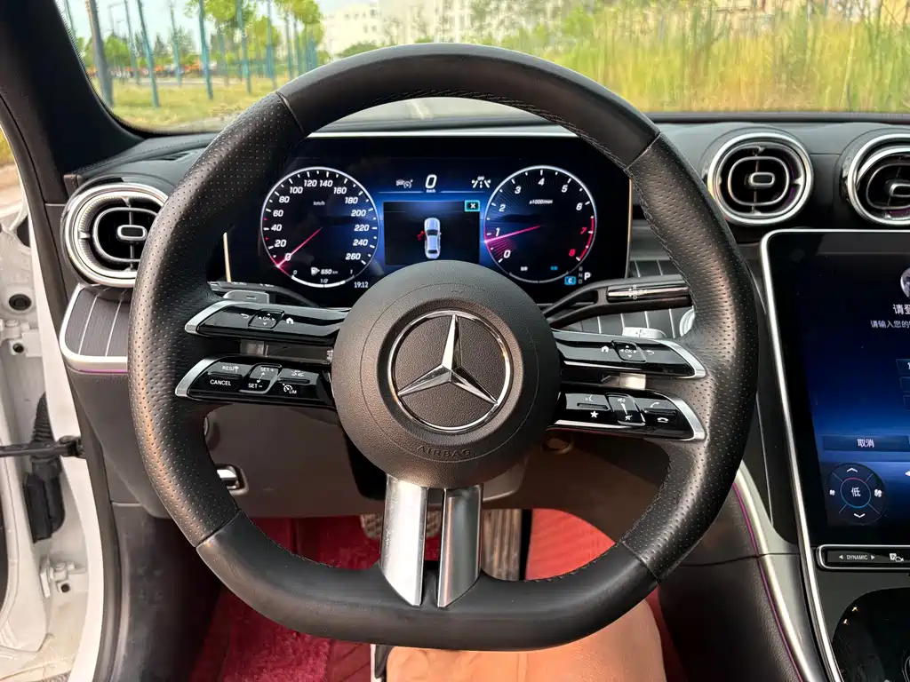 Mercedes-Benz C-Class — фото 14