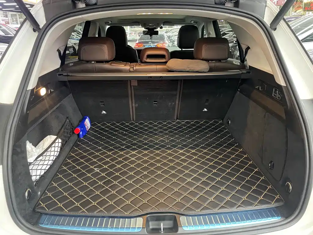 Mercedes-Benz GLE (Import) — фото 16