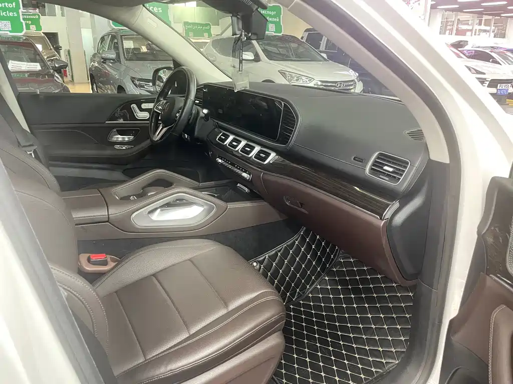 Mercedes-Benz GLE (Import) — фото 10