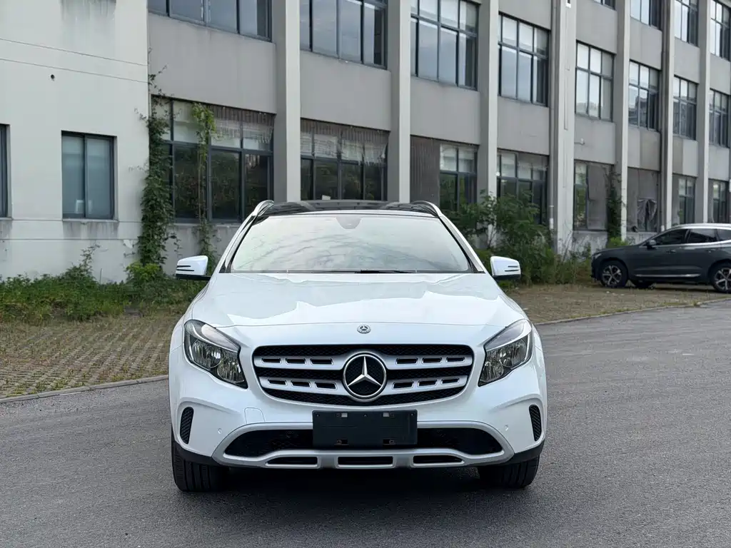 Mercedes-Benz GLA — фото 2