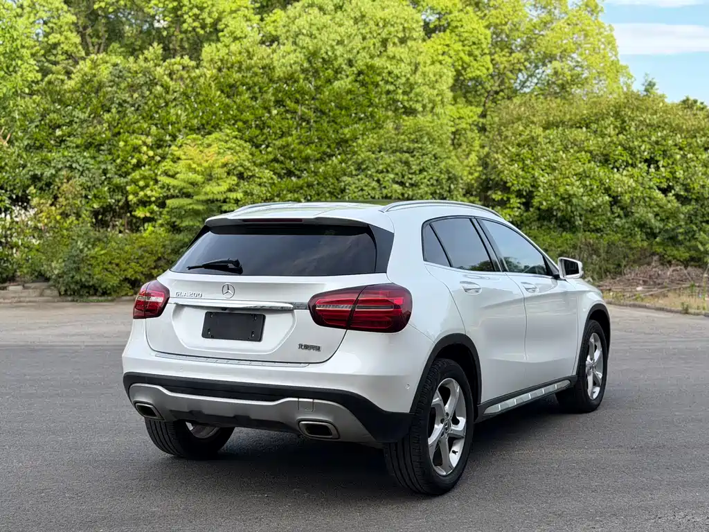Mercedes-Benz GLA — фото 4