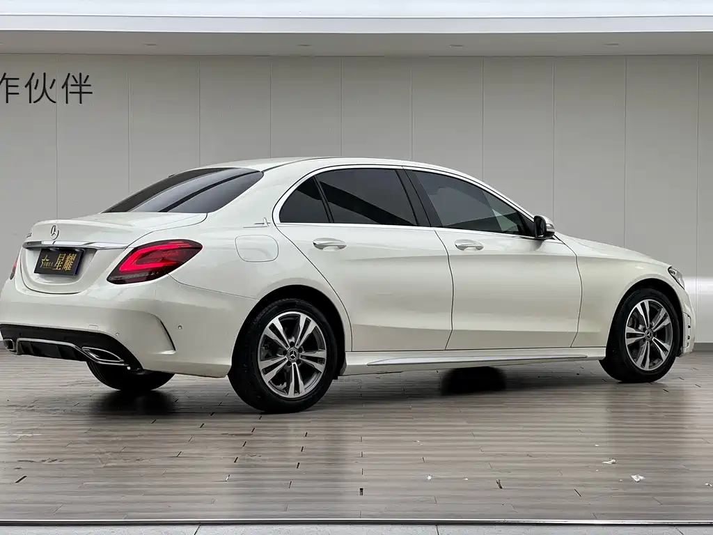 Mercedes-Benz C-Class — фото 5