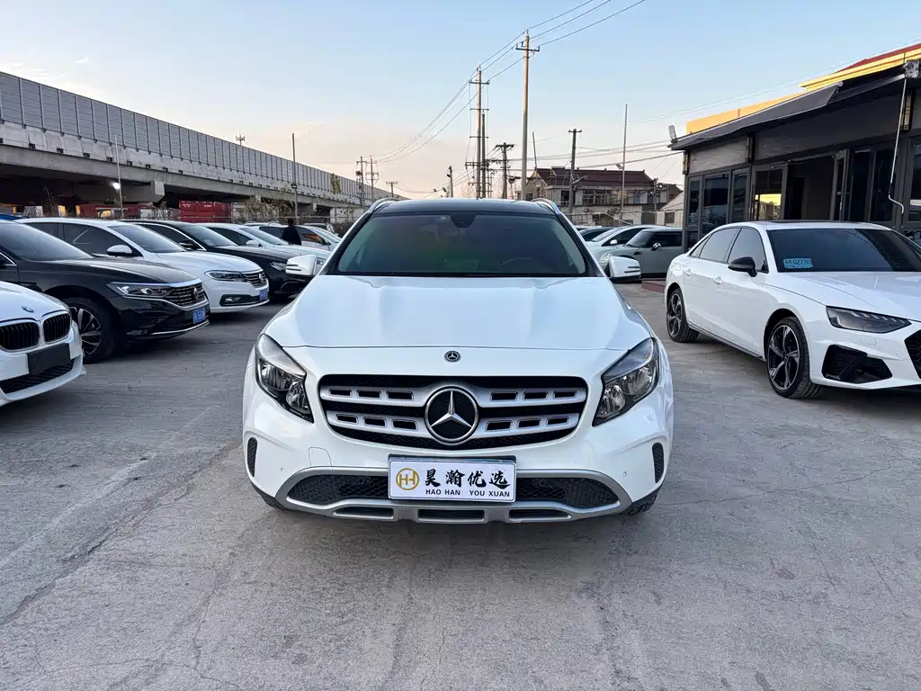 Mercedes-Benz GLA — фото 2